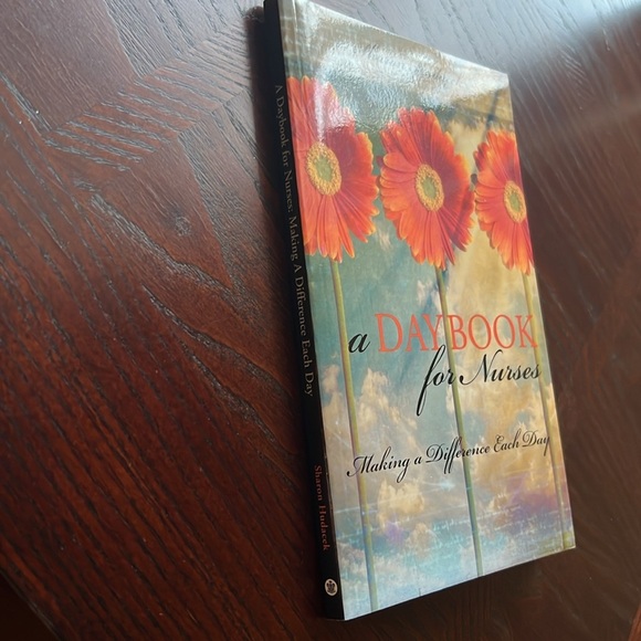‘A Daybook for Nurses’, by Sharon Hudacek. Monthly & Daily Inspirational Quotes. - Picture 7 of 10